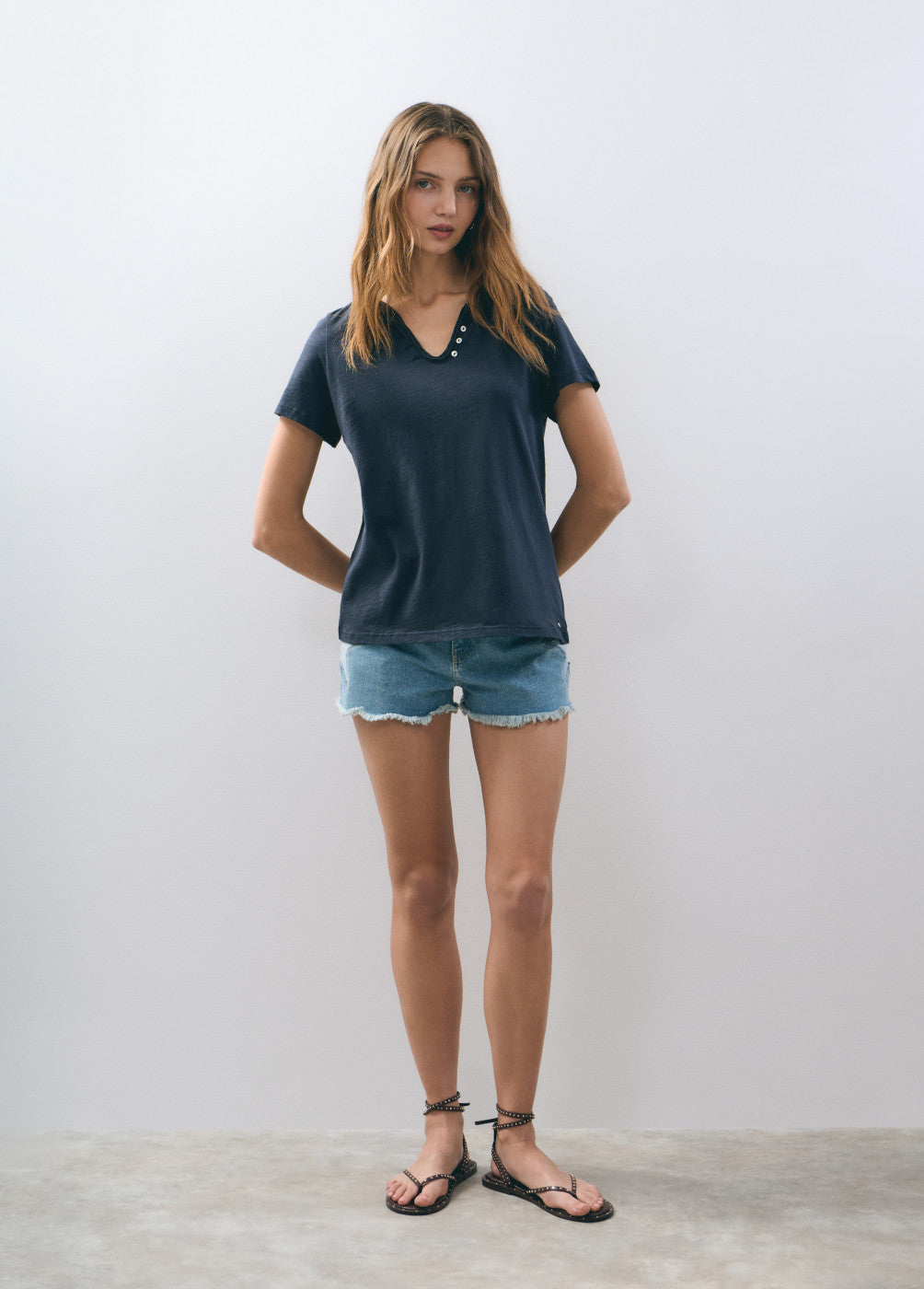 Camiseta algodón botones