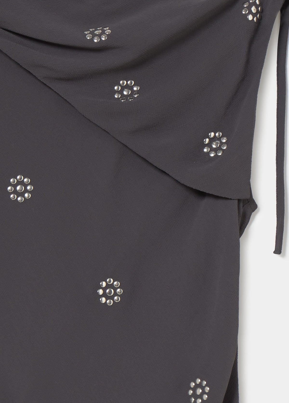 Blusa solapa tachas