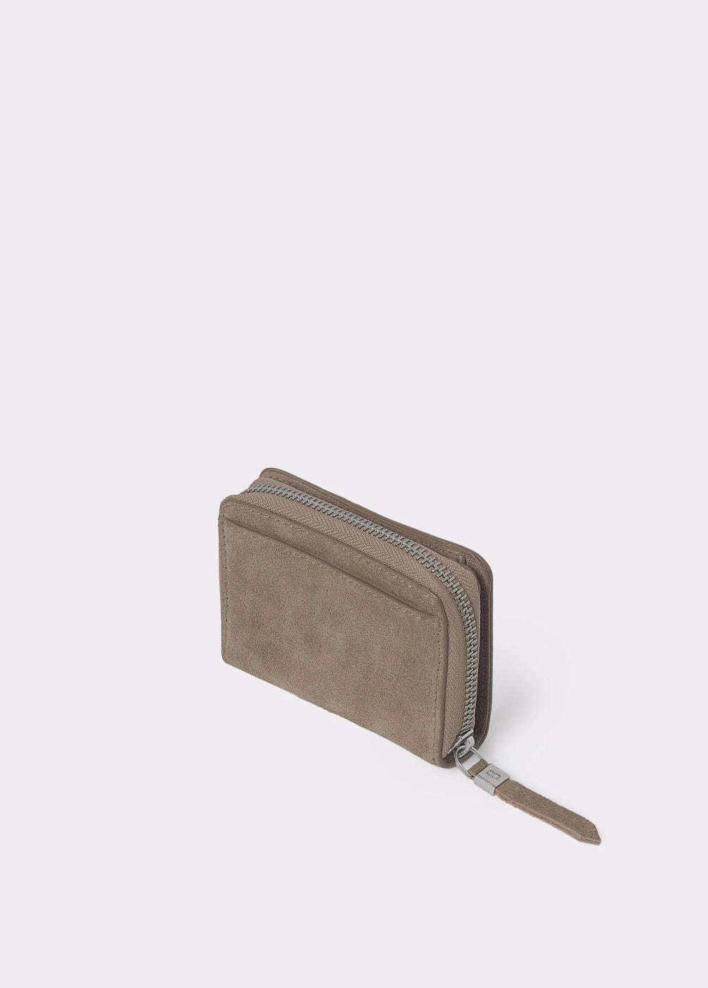 Monedero piel tachitas