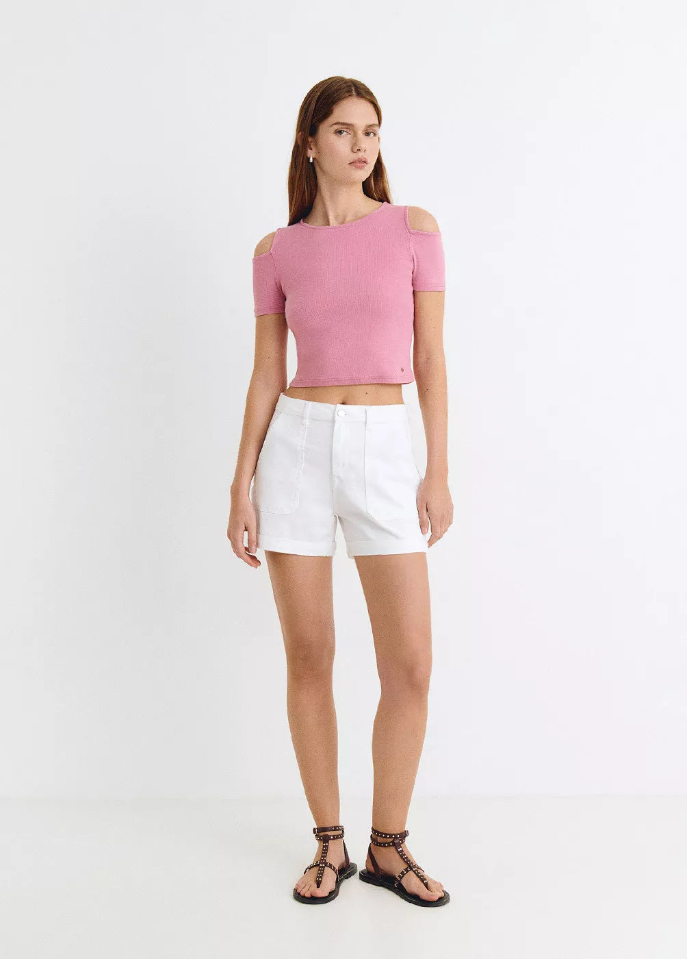 Short bolsillos frontales