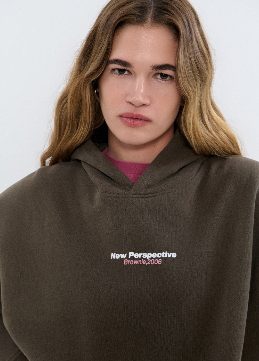 Sudadera capucha print espalda rosa