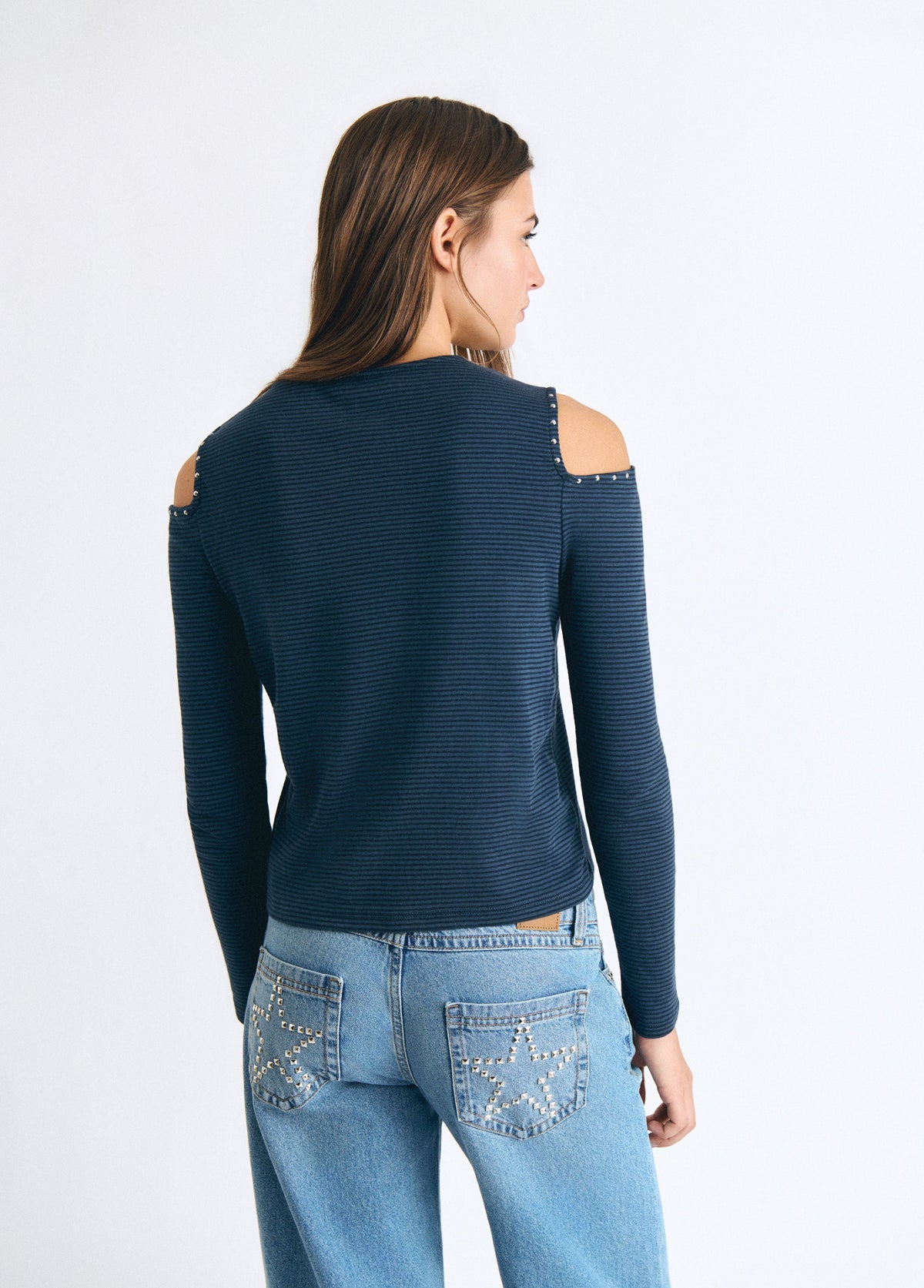 Camiseta rayas cut out bordado