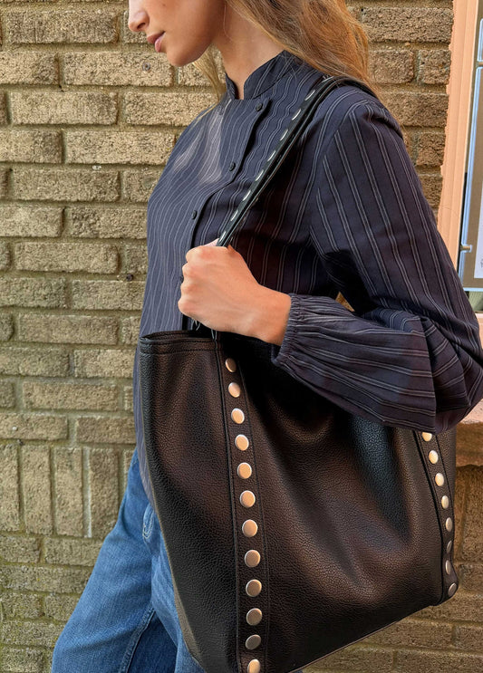 Bolso shopper tachas