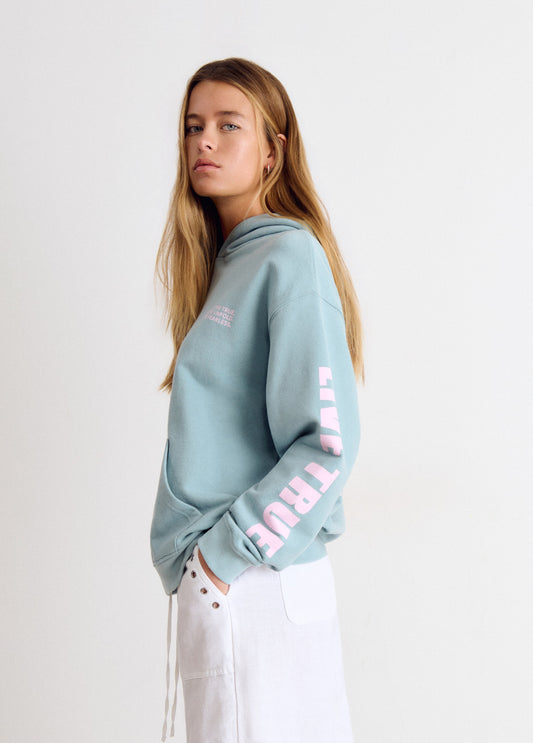 Sudadera oversized lavada y parche