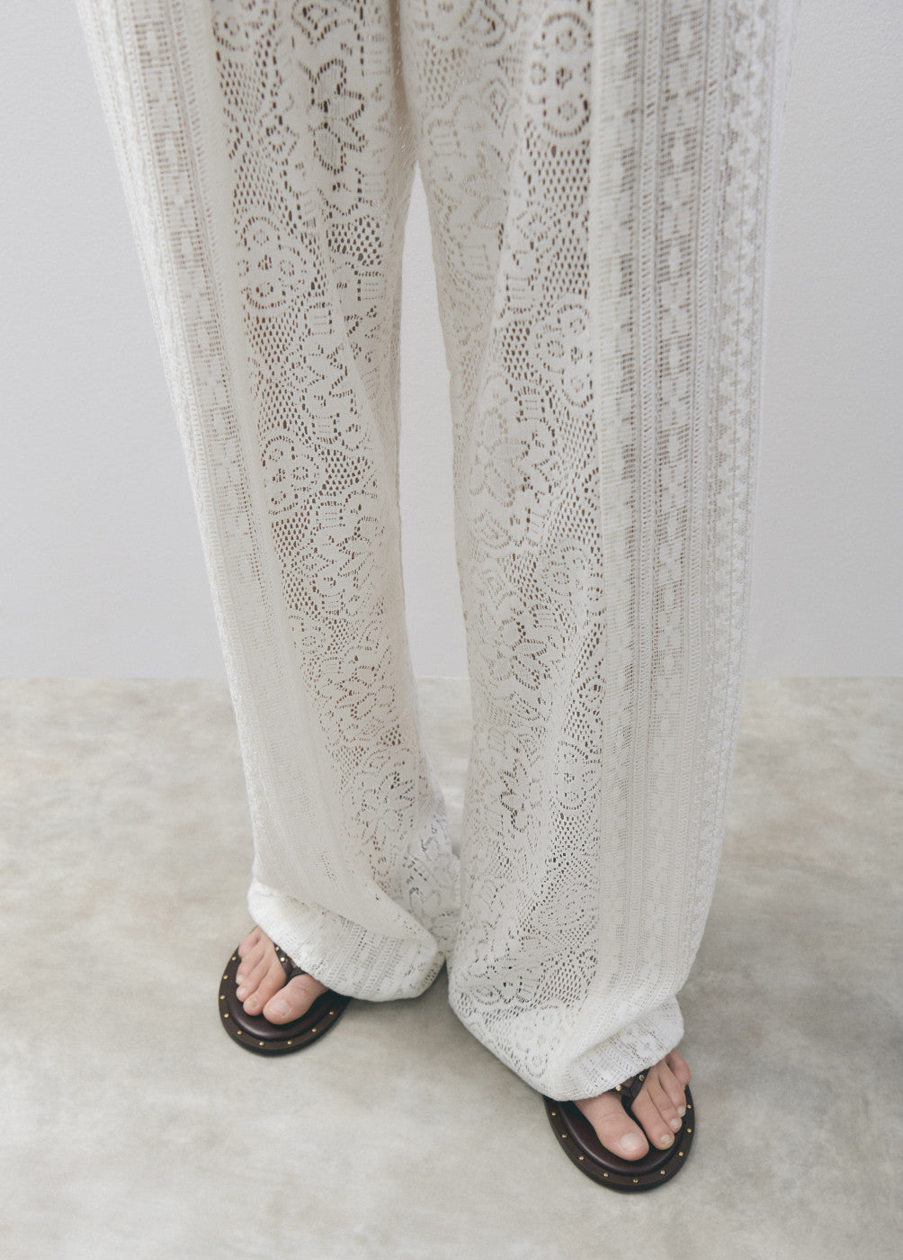 Pantalón tipo crochet