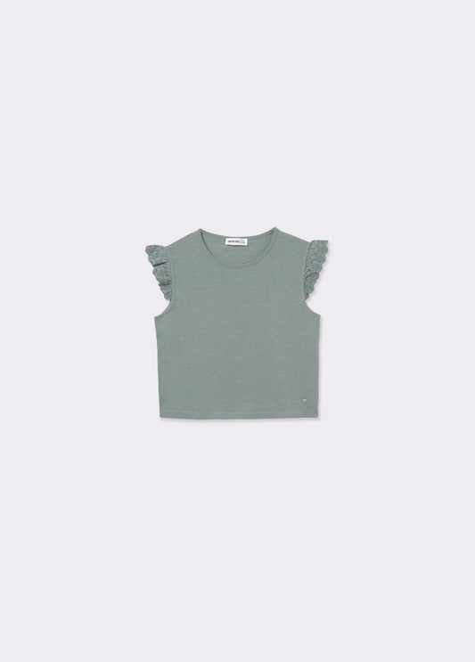 Camiseta volante bordado suizo