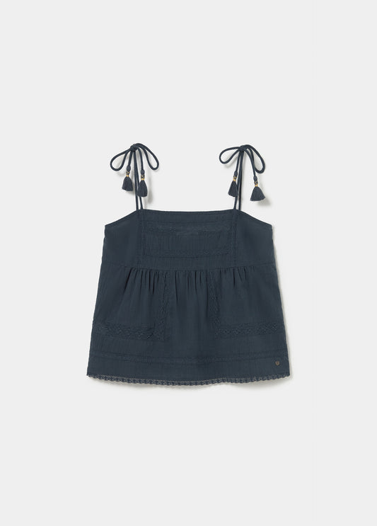 Top tirantes bordados