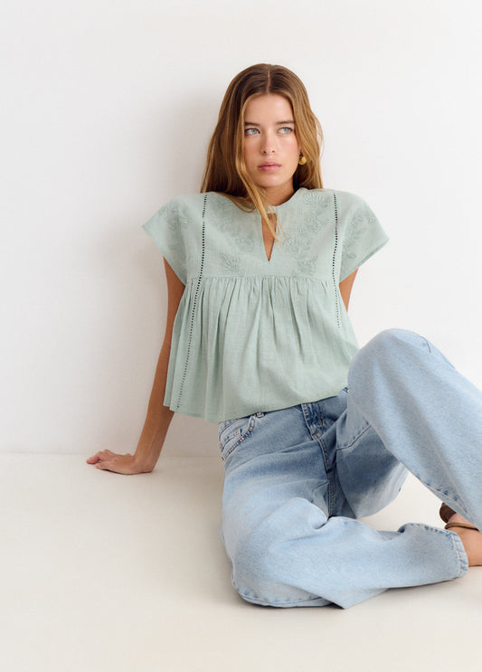 Blusa bordados