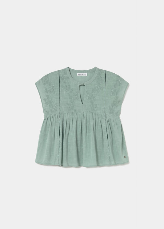 Blusa bordados