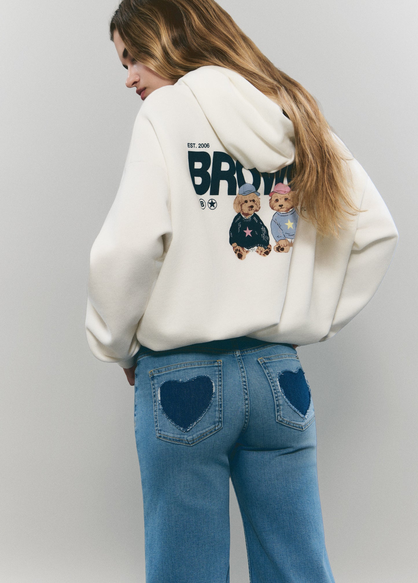 Jeans bolsillo parche
