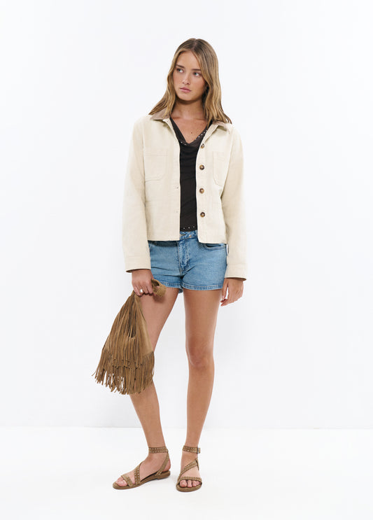 Chaqueta corta bolsillos frontales