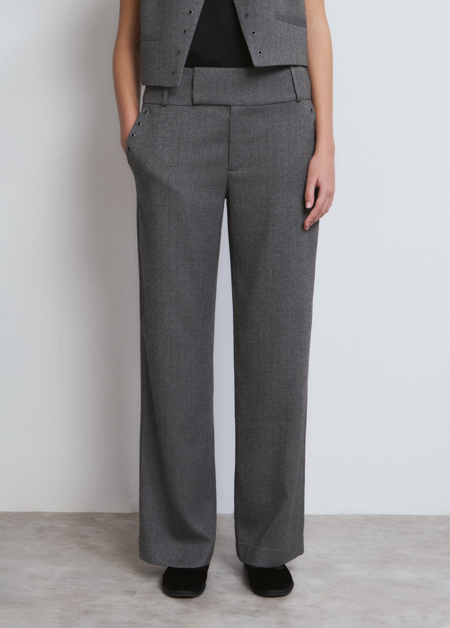 Pantalon espiga eyelets