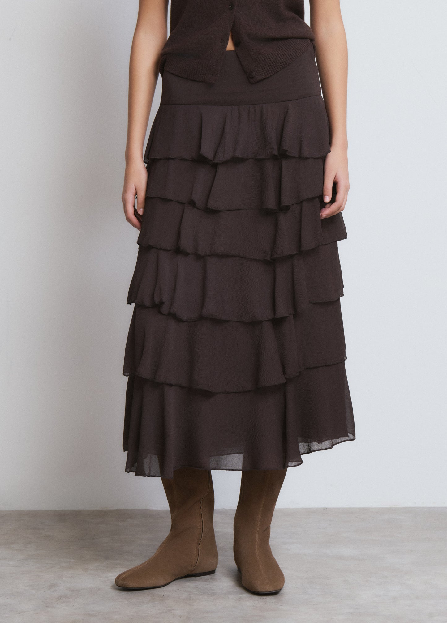 Falda midi volantes