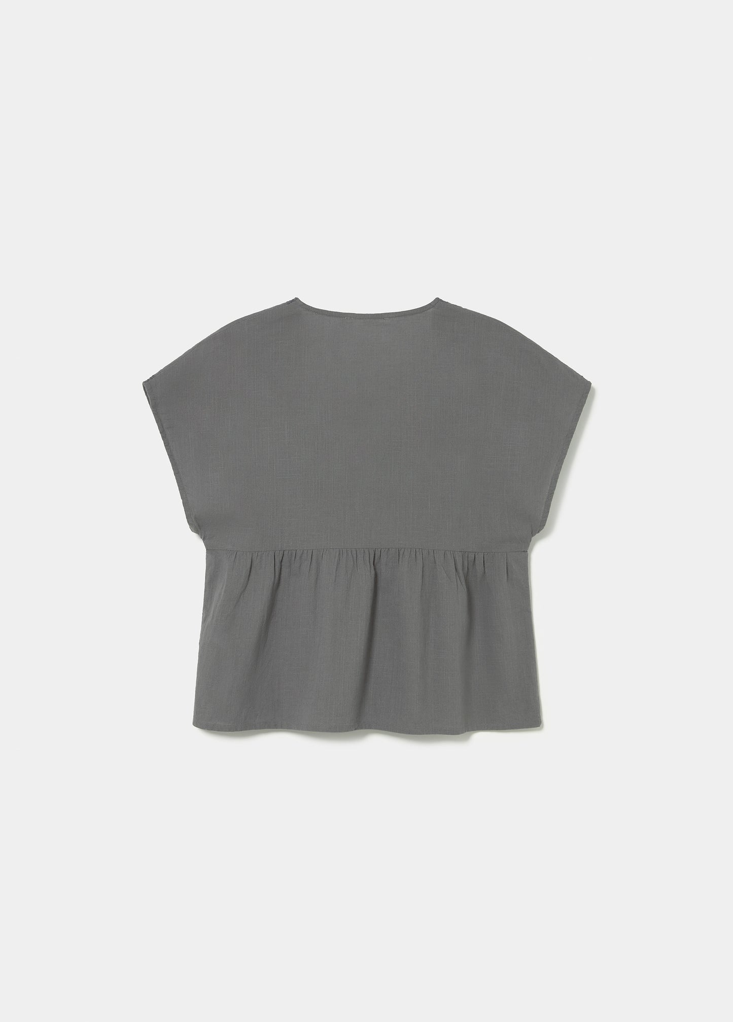 Blusa bordados escote