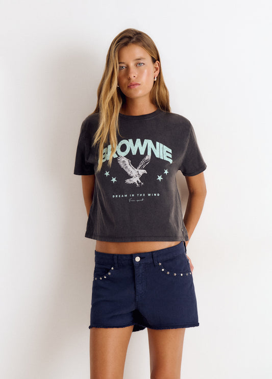 Short con tachas estrellas