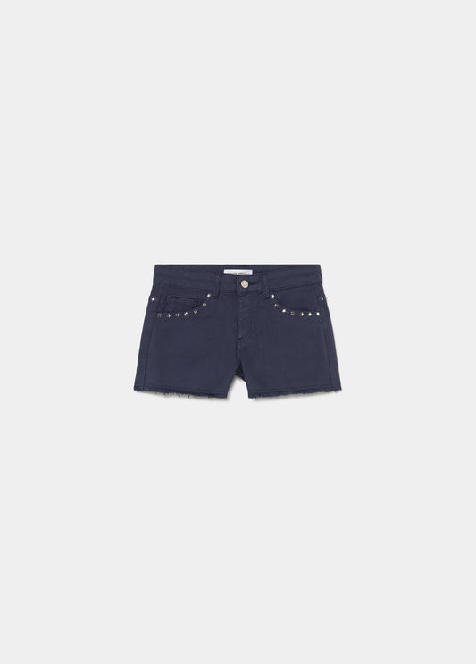 Short con tachas estrellas