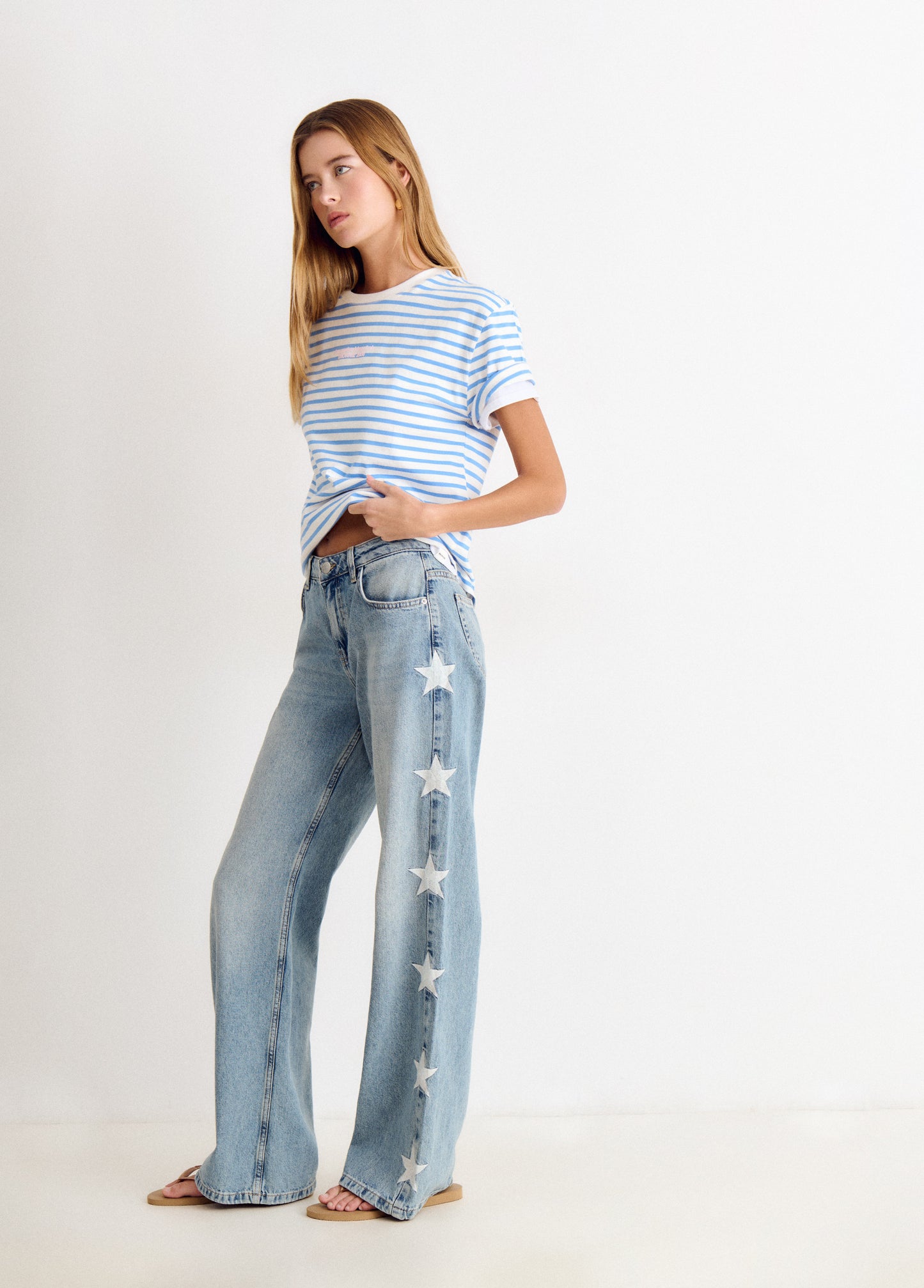 Jeans relaxed estrellas lateral