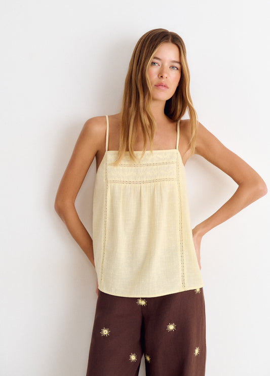 Top tirantes bordados
