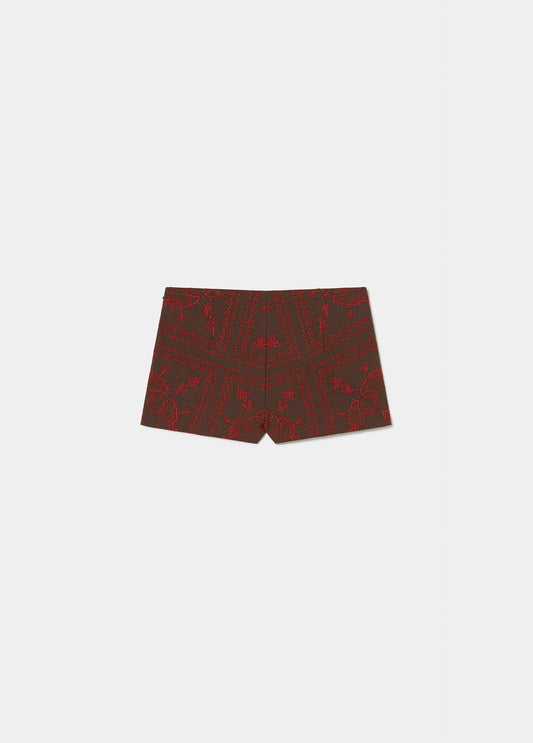 Short bordado contraste
