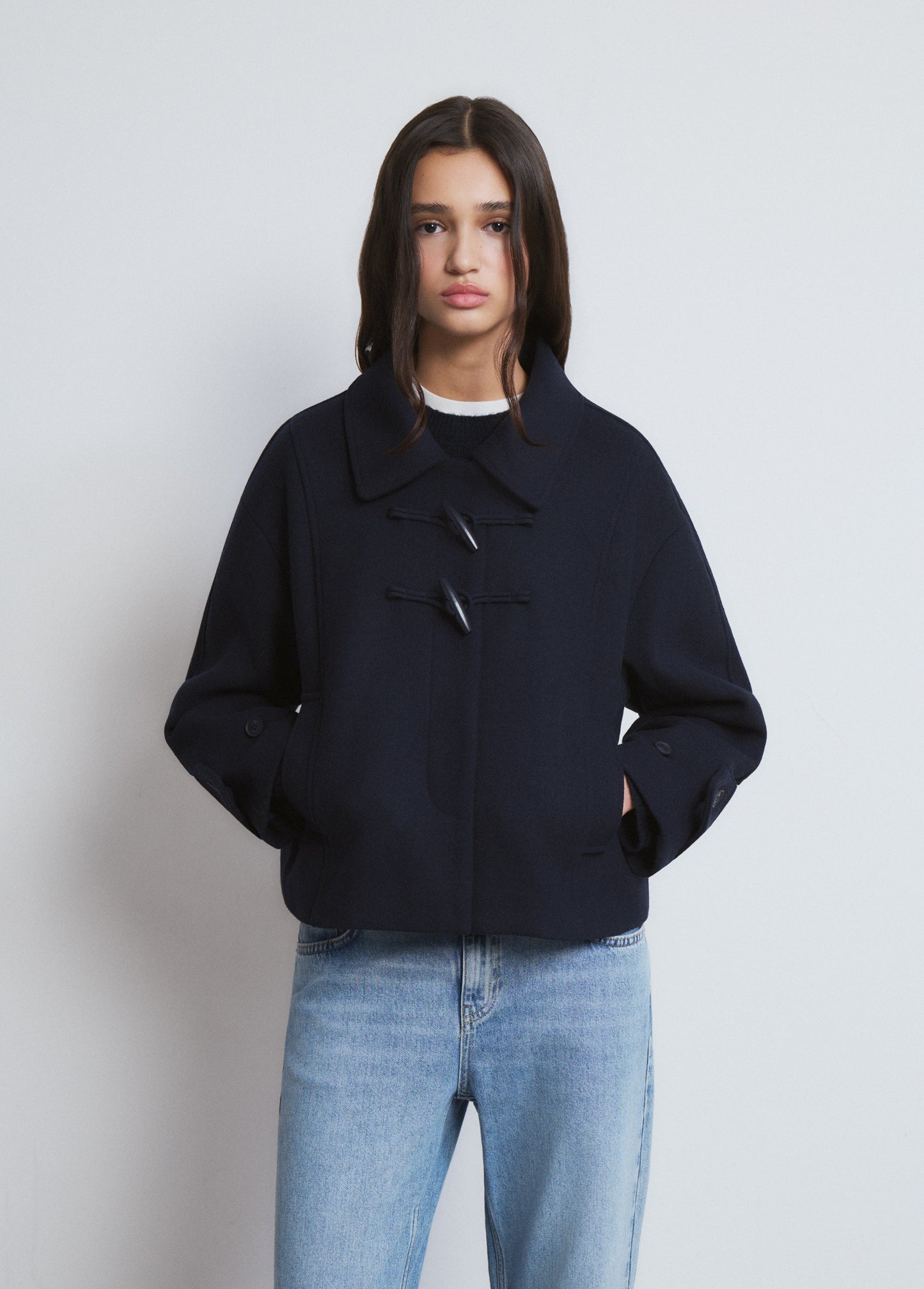 Abrigo corto alamares