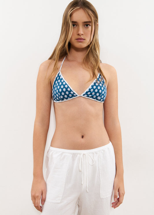 Top triangular reversible estamp