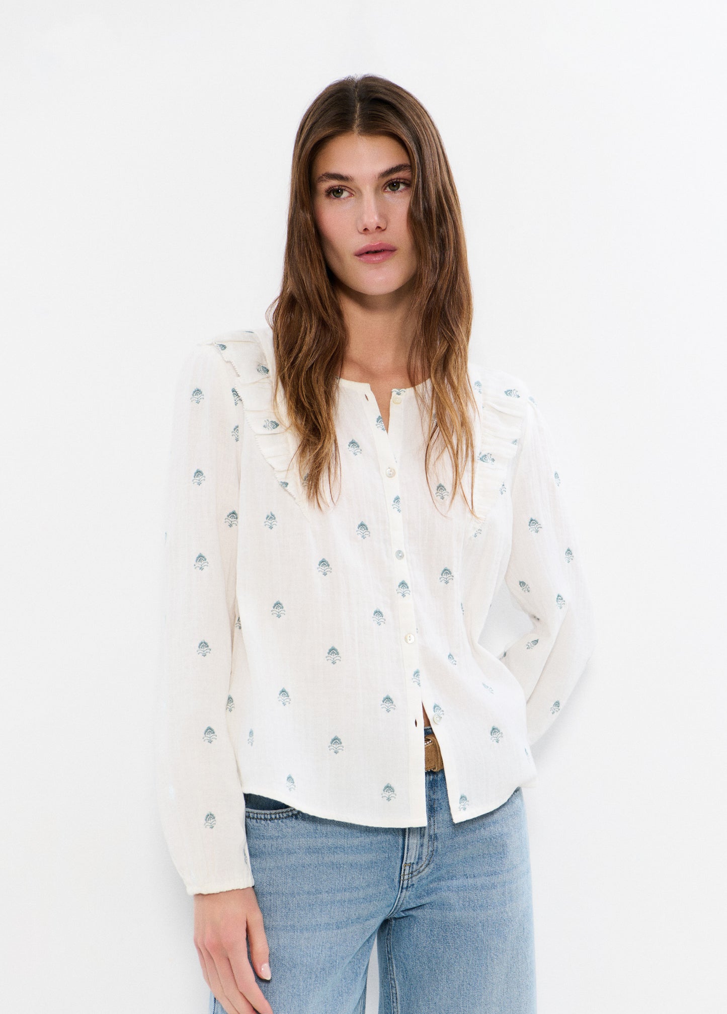 Blusa doble tela bordados