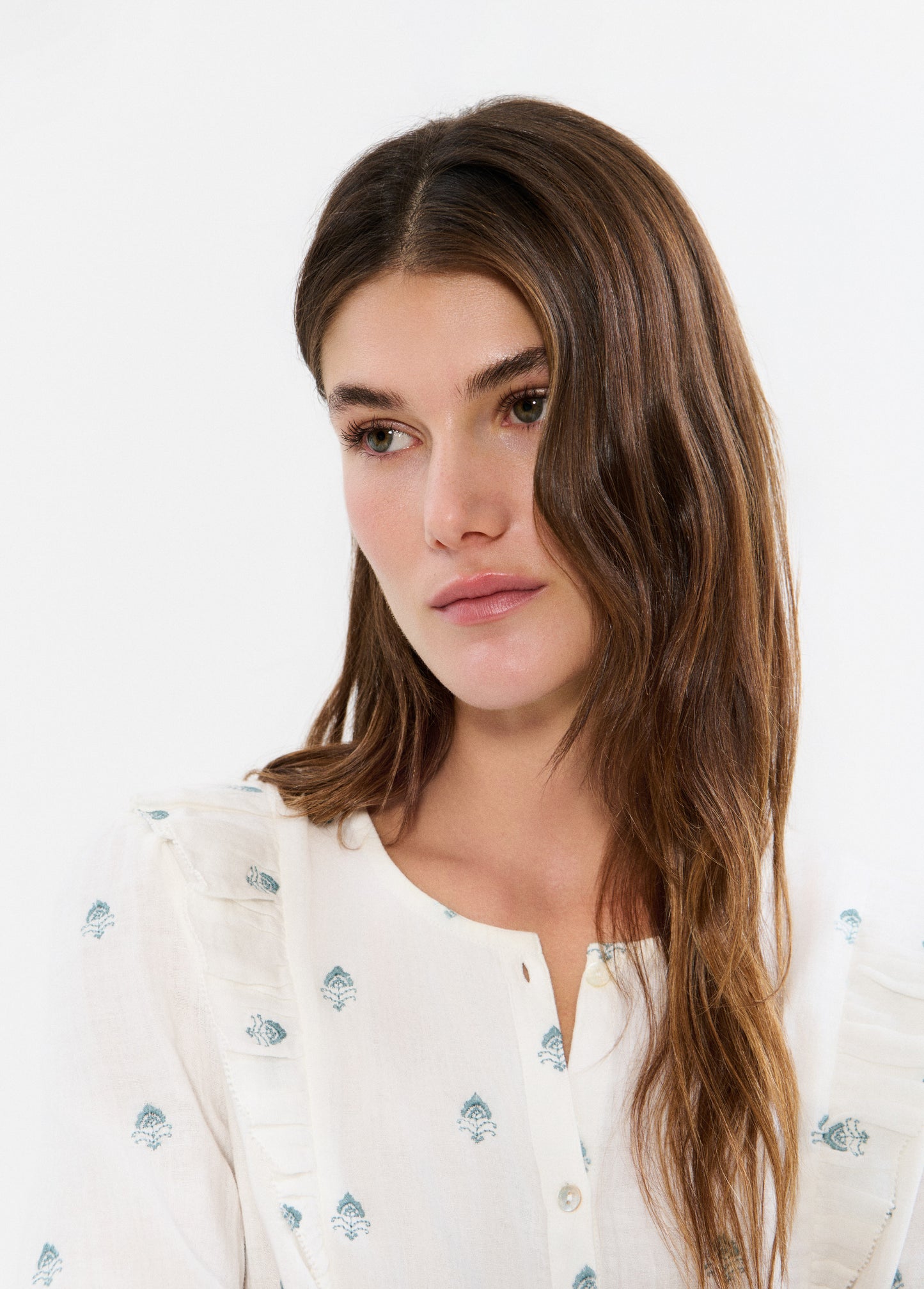 Blusa doble tela bordados