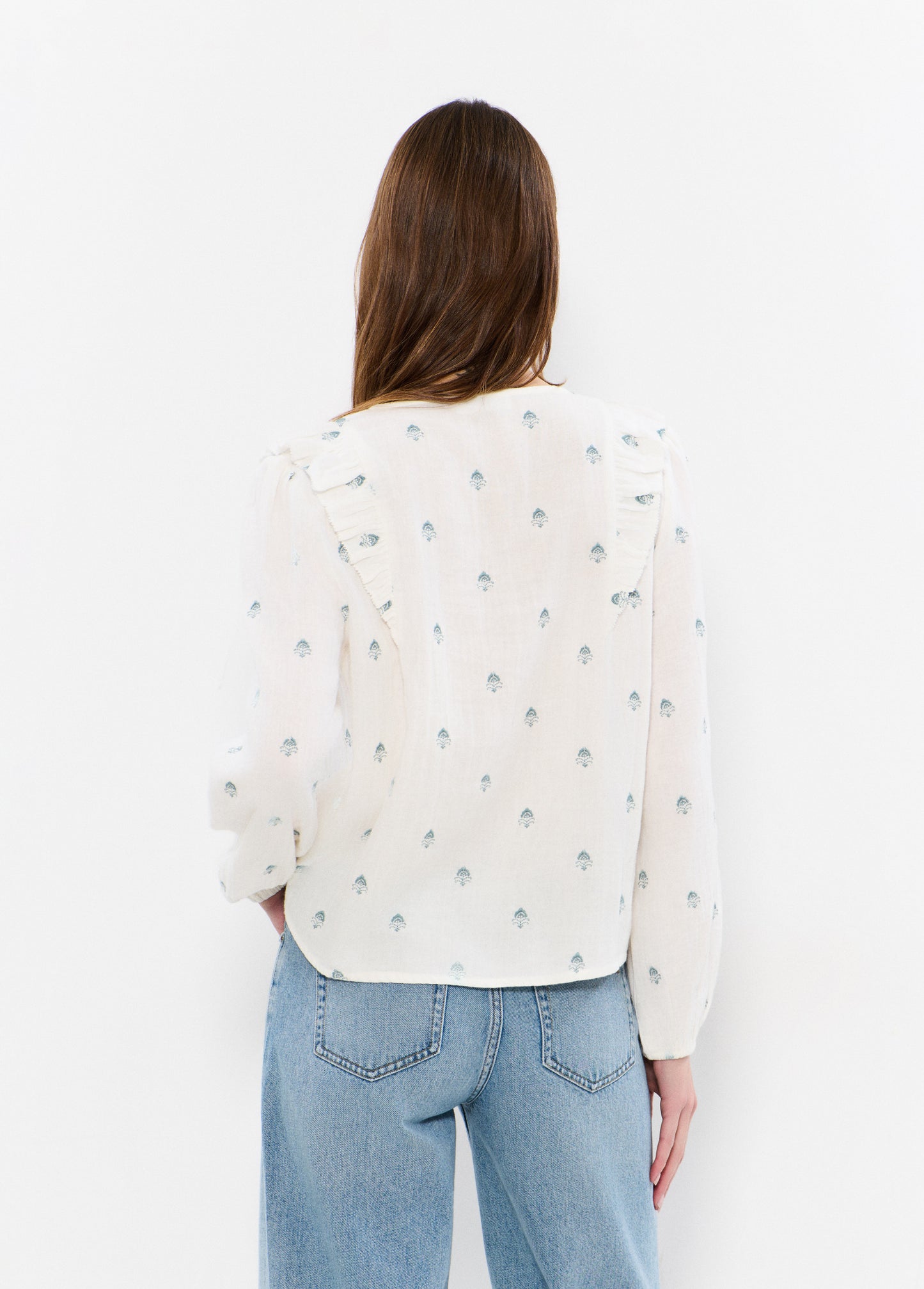 Blusa doble tela bordados