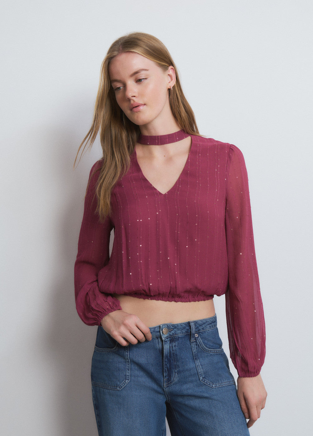 Blusa choker lentejuelas