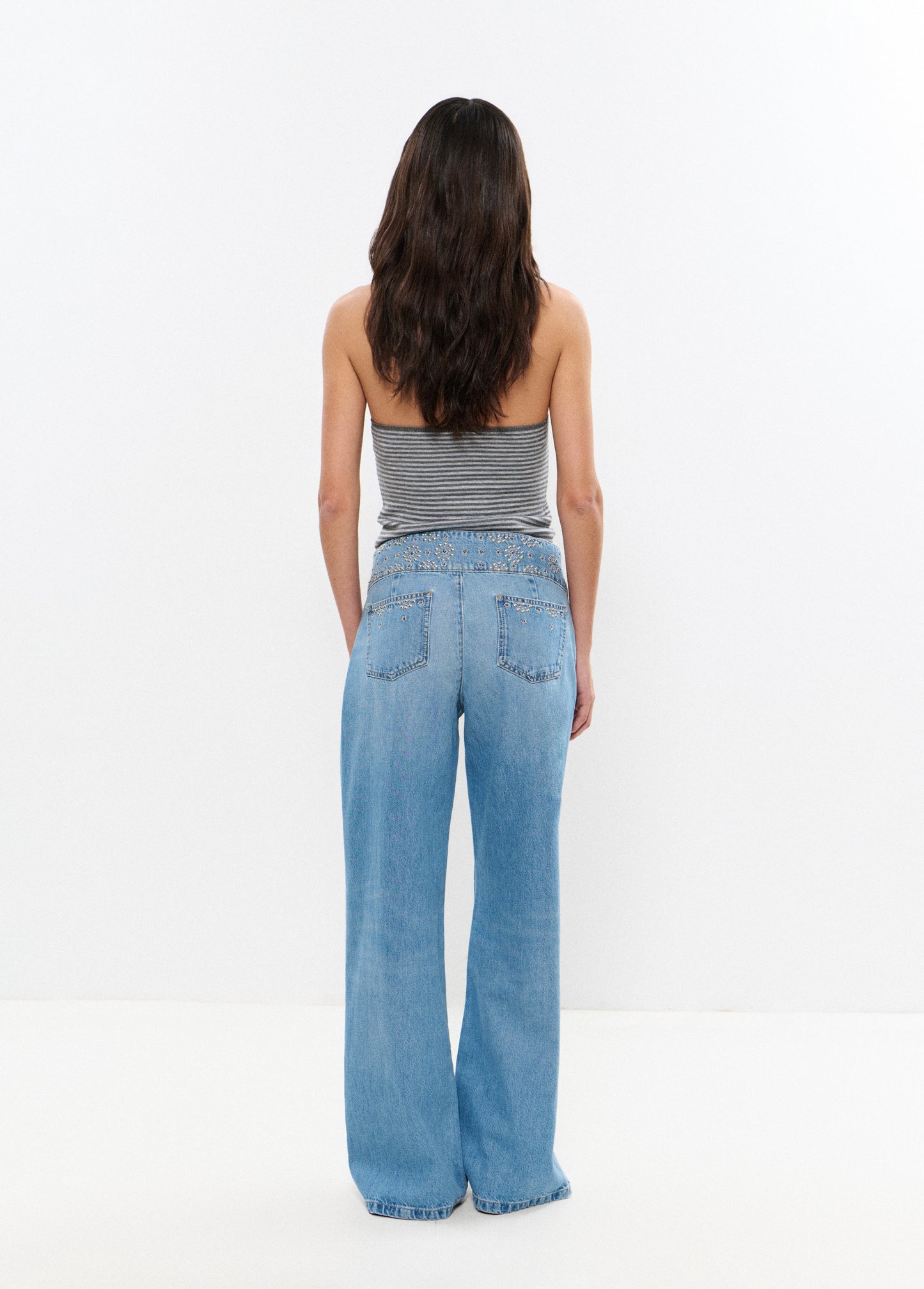 Jeans cinturilla ancha bordada