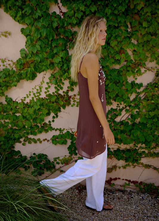 Vestido tirantes pico