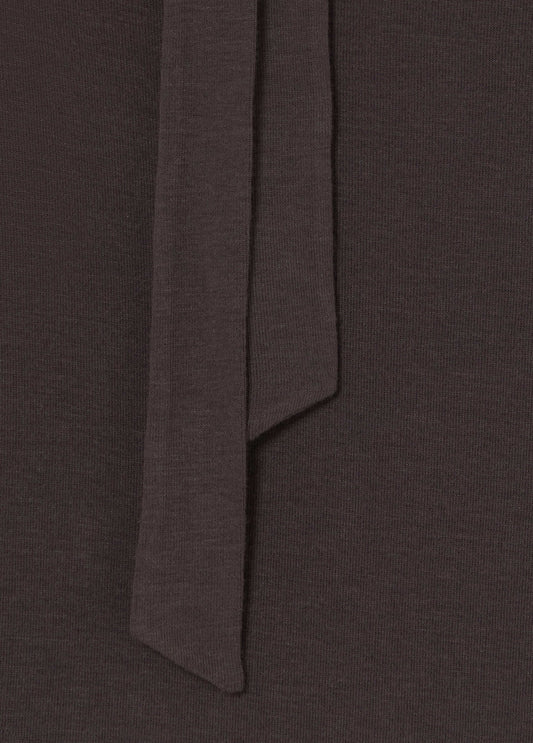 Camiseta asimétrica lisa