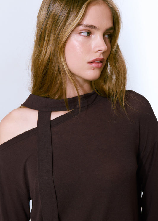 Camiseta asimétrica lisa