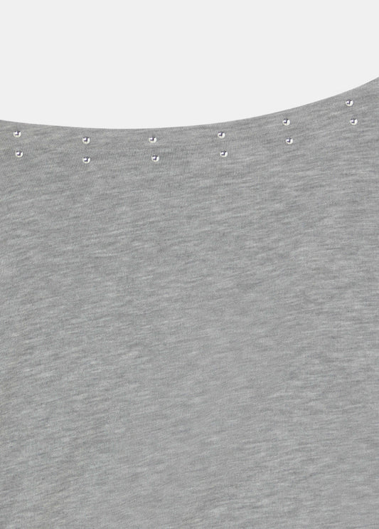 Camiseta asimétrica tachas
