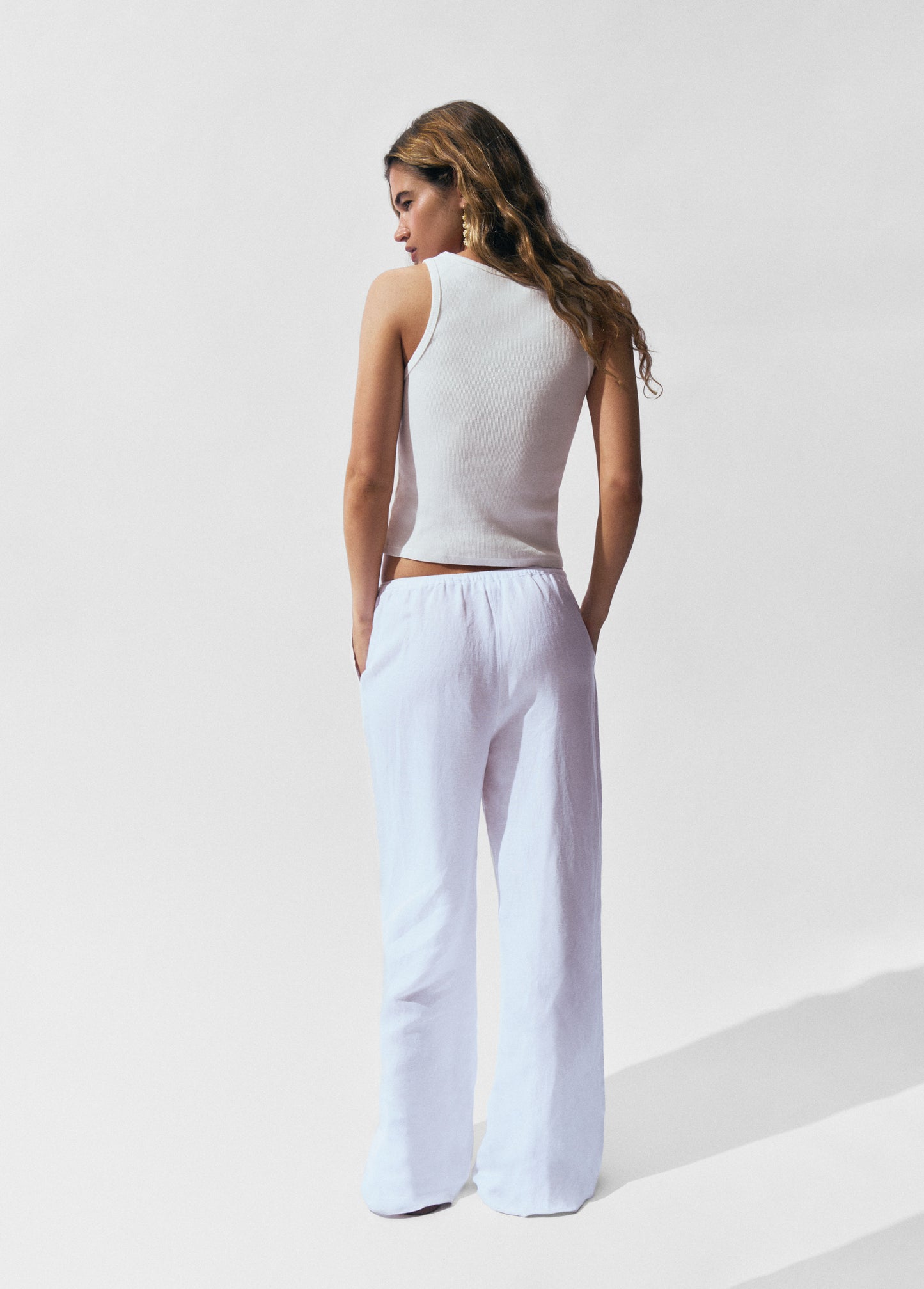 Pantalón fluido con lino