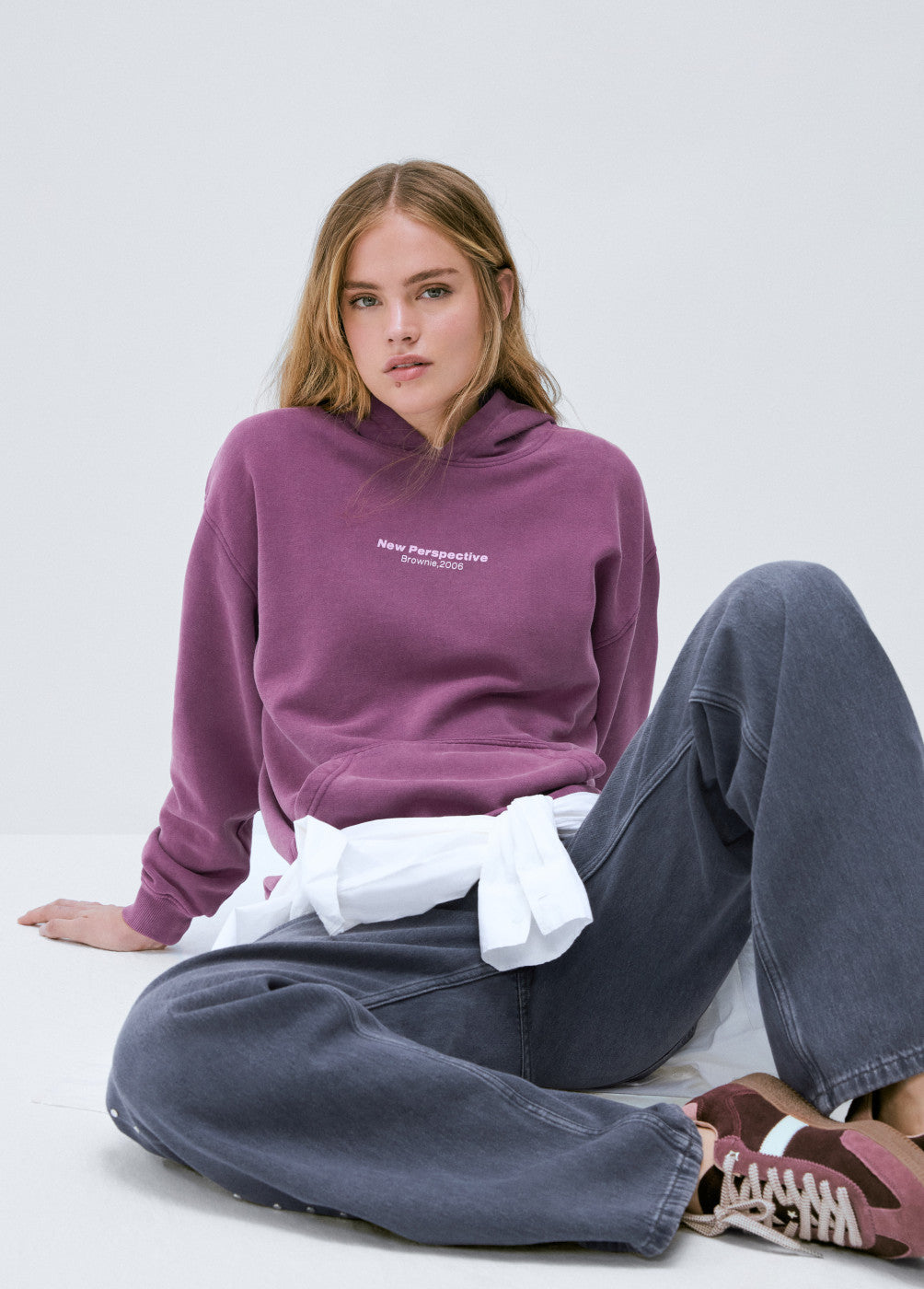 Sudadera capucha print espalda