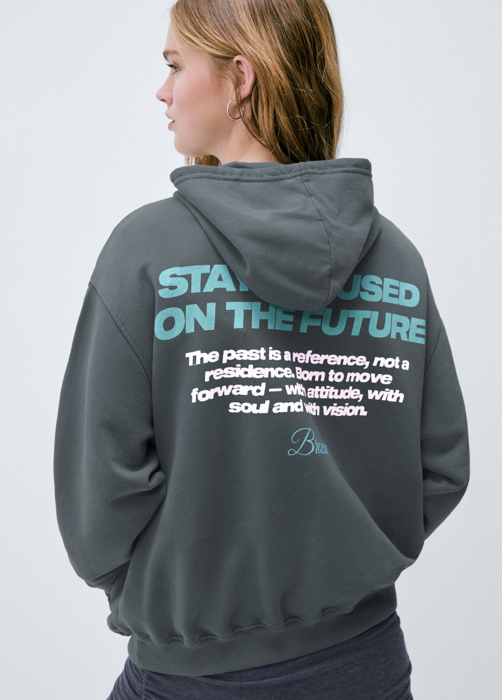 Sudadera capucha print espalda