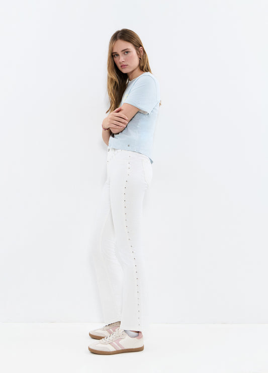 Jeans flare cropped tachas