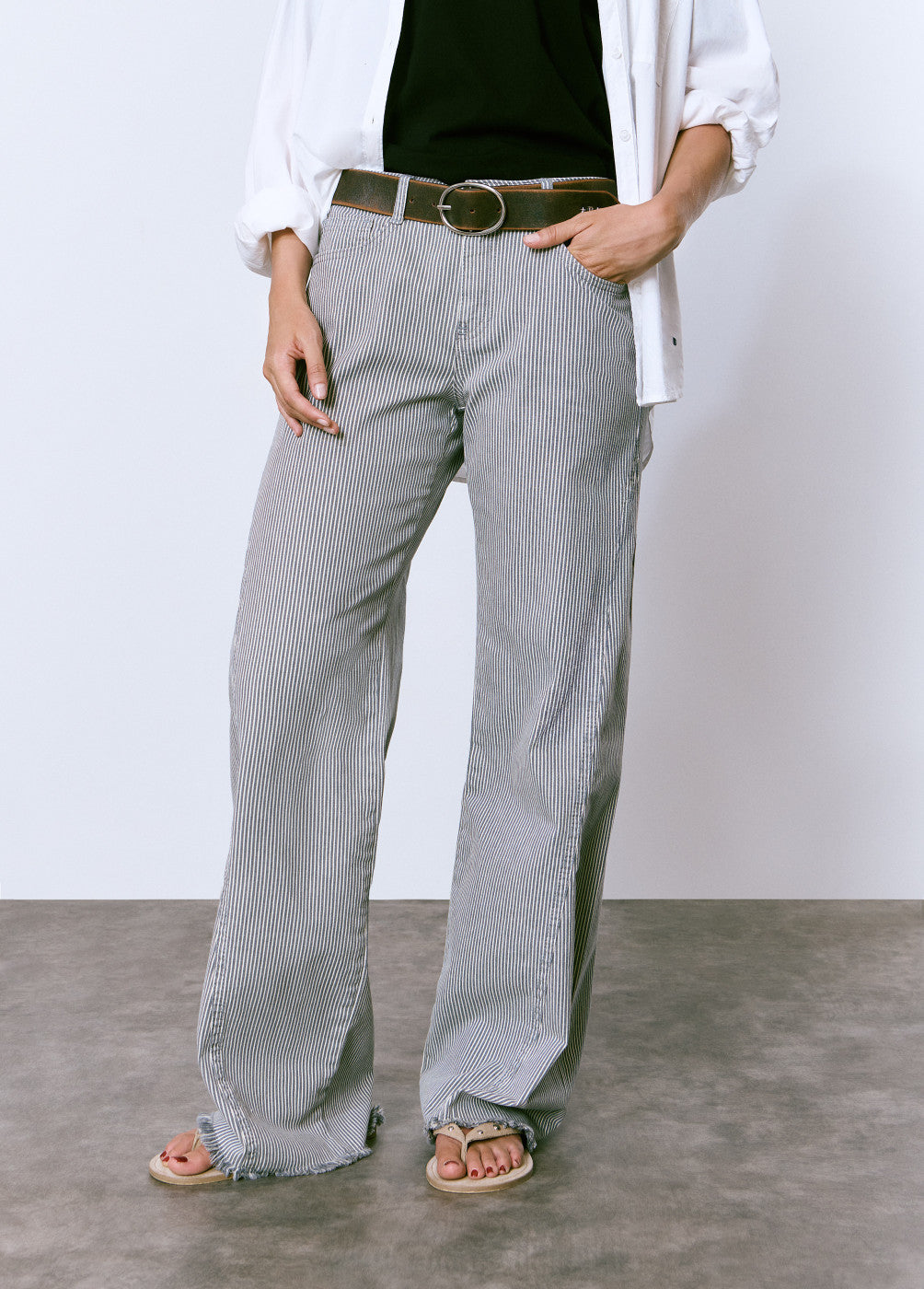 Pantalón rayas pieza lateral