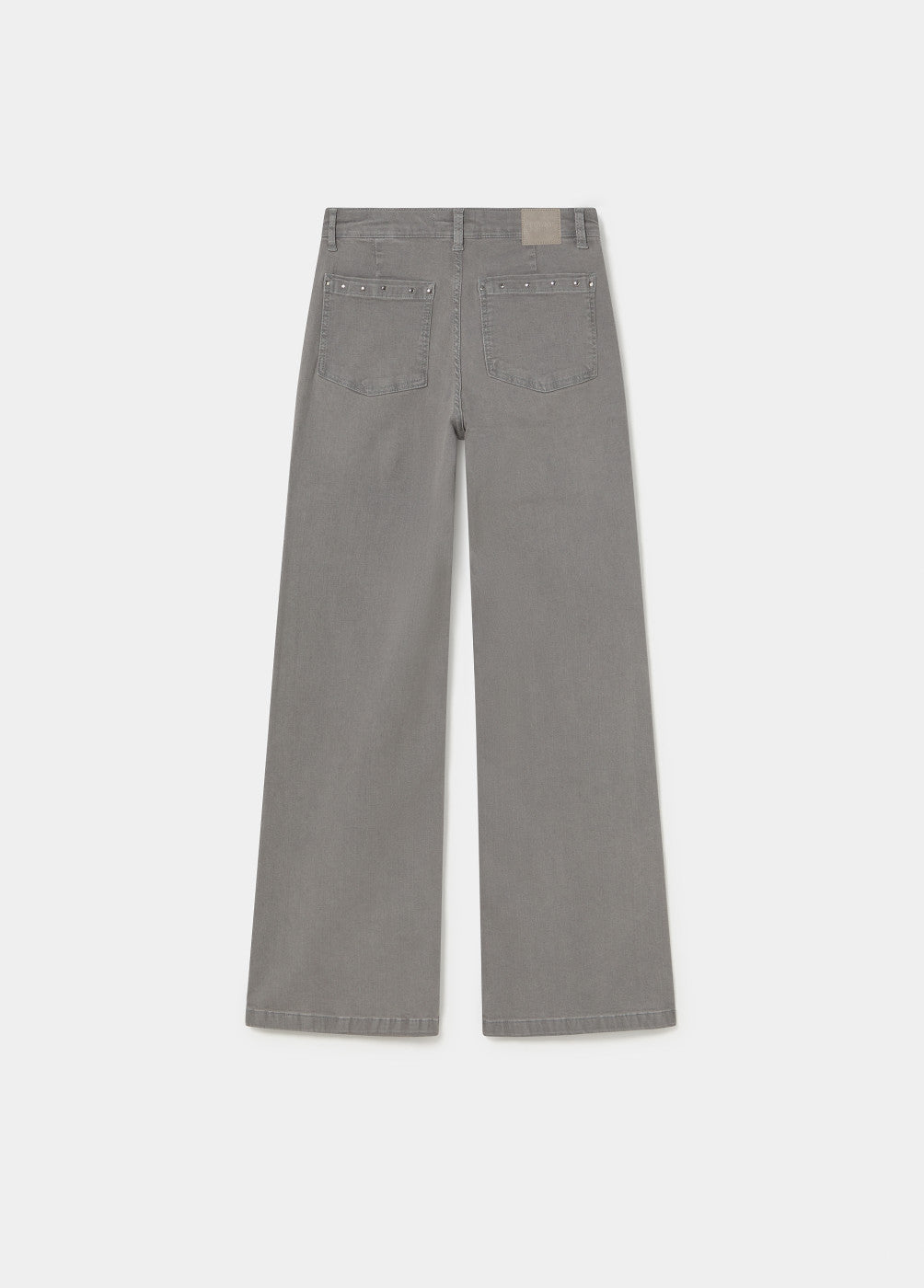Jeans culotte tachas