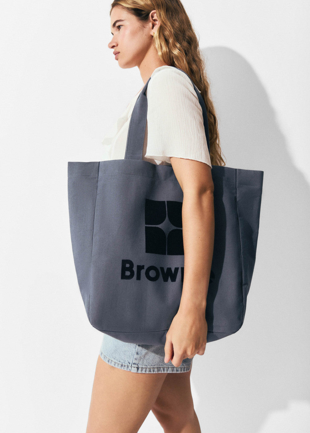 Shopper logo brownie