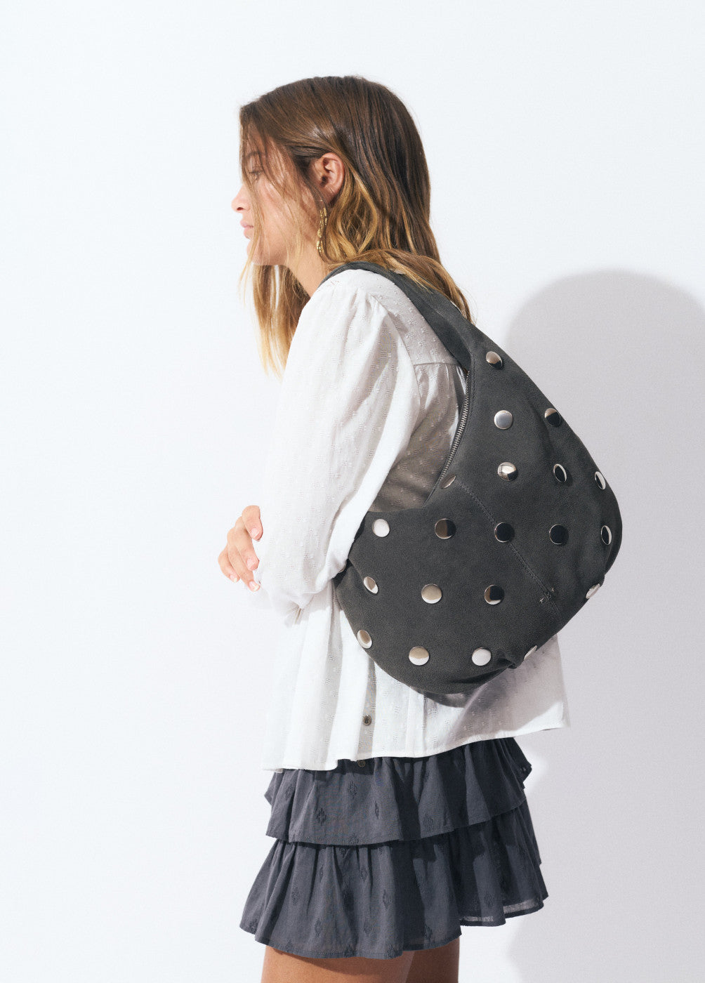 Bolso tachas grande
