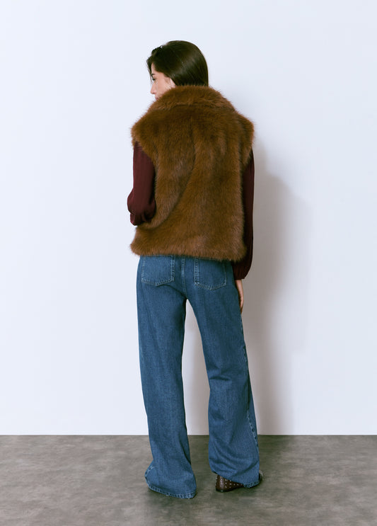 Chaleco efecto pelo con cremallera