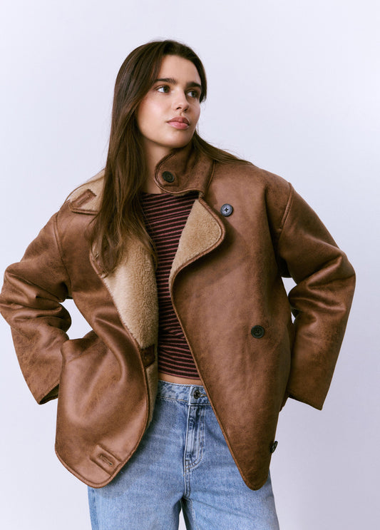 Abrigo doble faz efecto piel