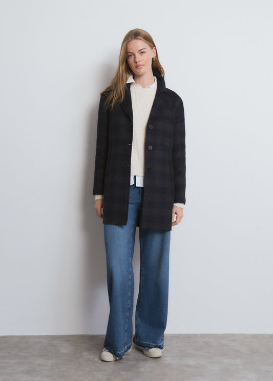 Abrigo largo medio cuadros