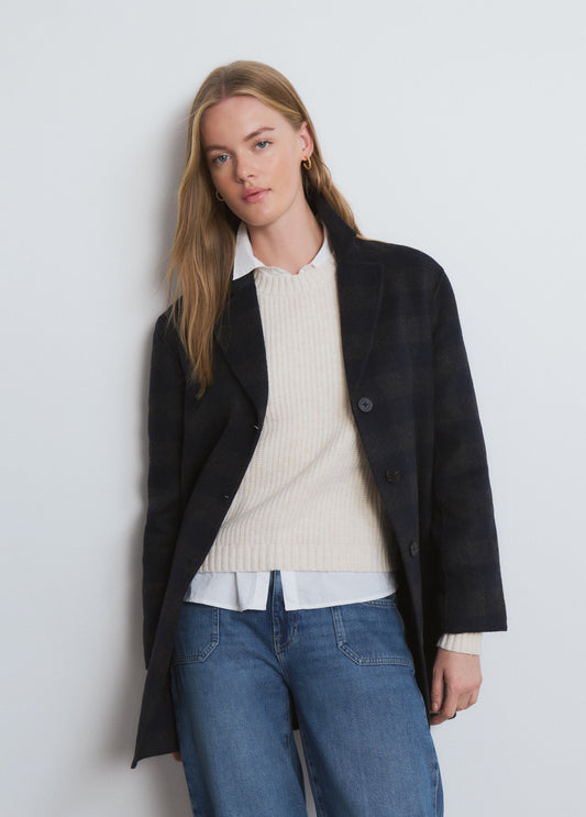 Abrigo largo medio cuadros