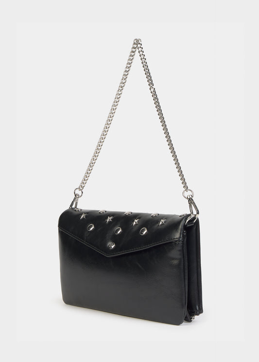 Bolso solapa tachas y estrellas