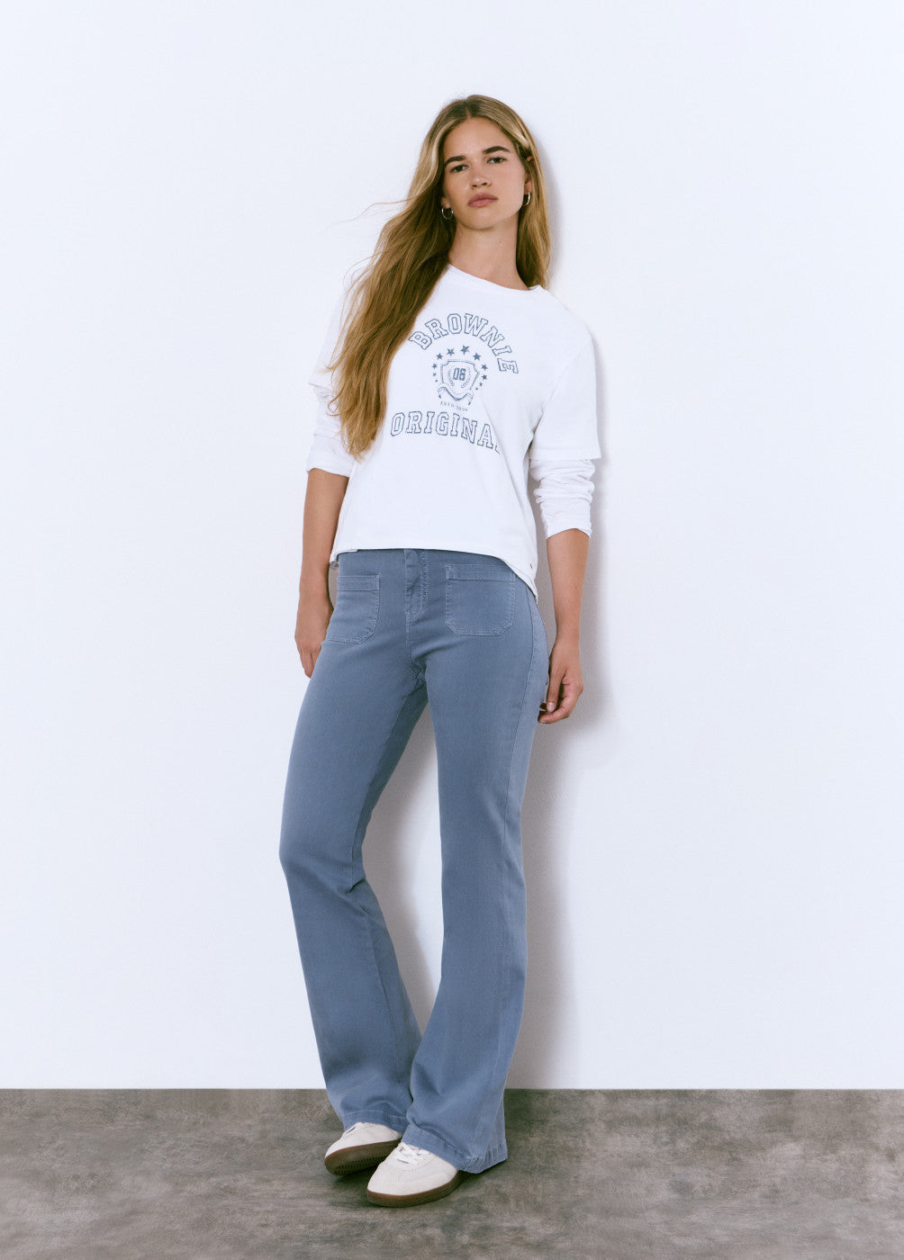 Pantalón campana estrella