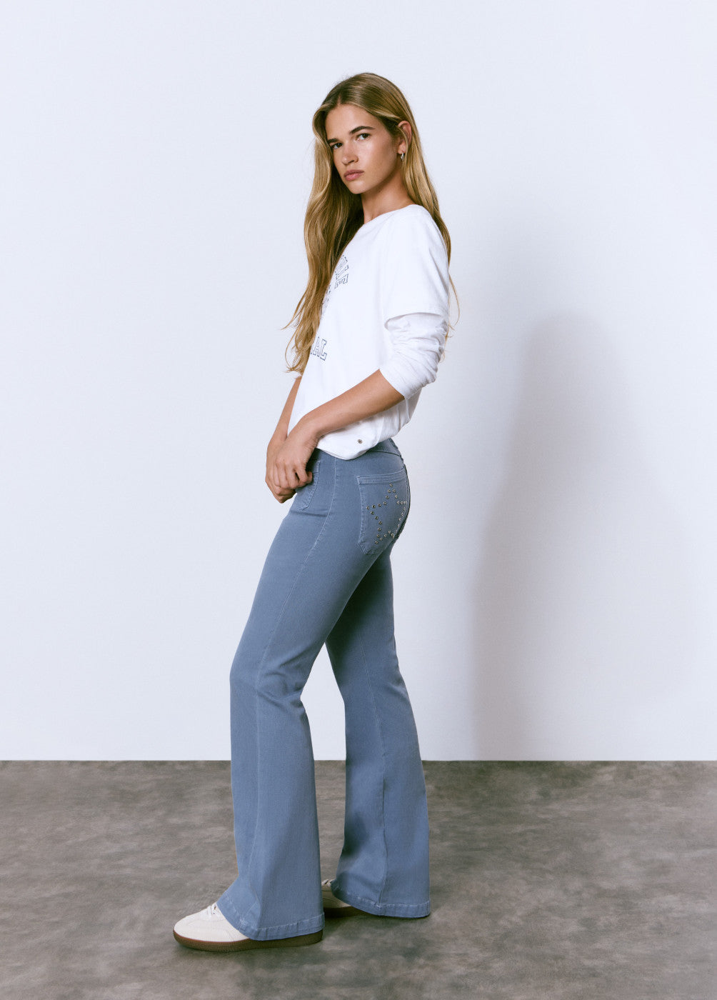 Pantalón campana estrella