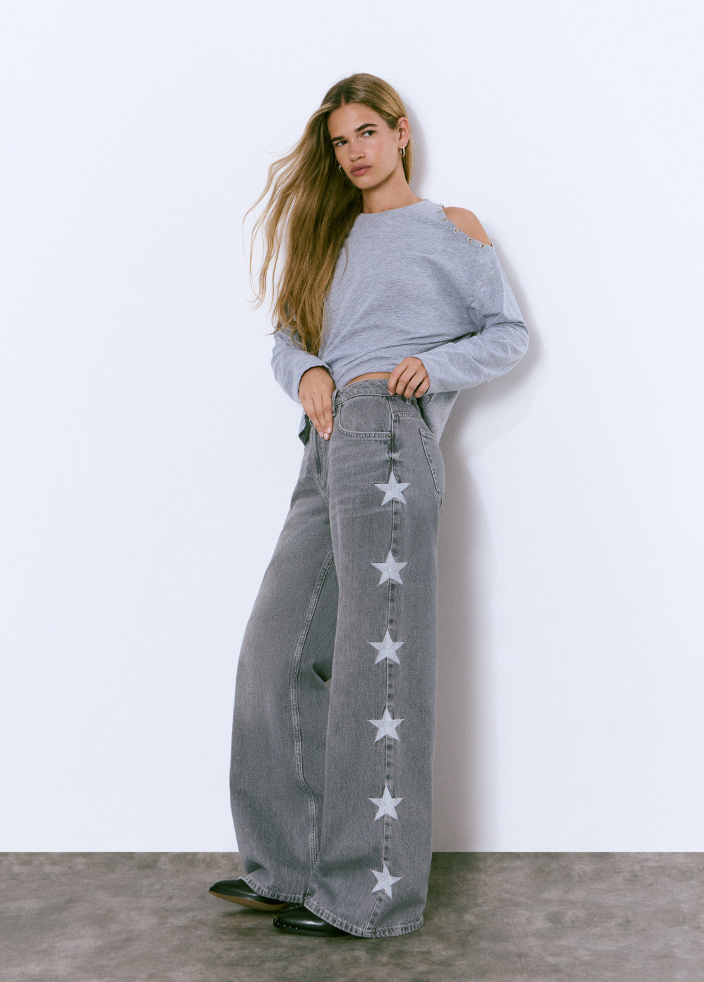 Jeans relaxed estrellas lateral